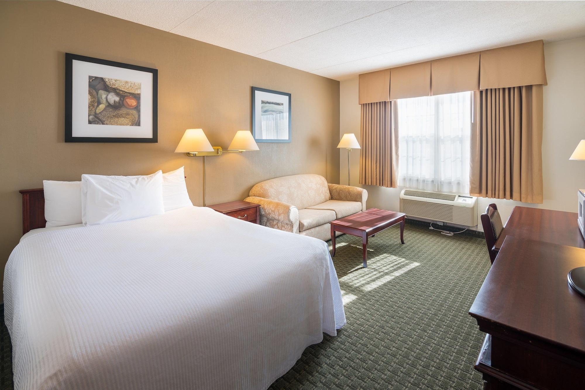 Ramada By Wyndham Thunder Bay Airlane Hotel Exterior foto